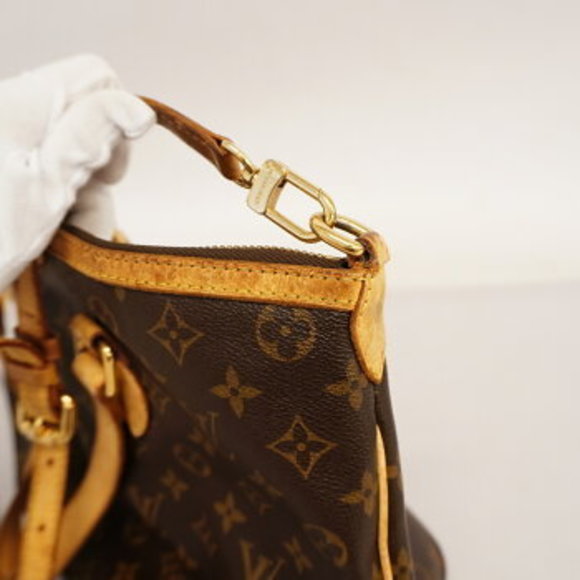 Louis Vuitton Monogram Palermo PM Shoulder Bag - Picture 11 of 15